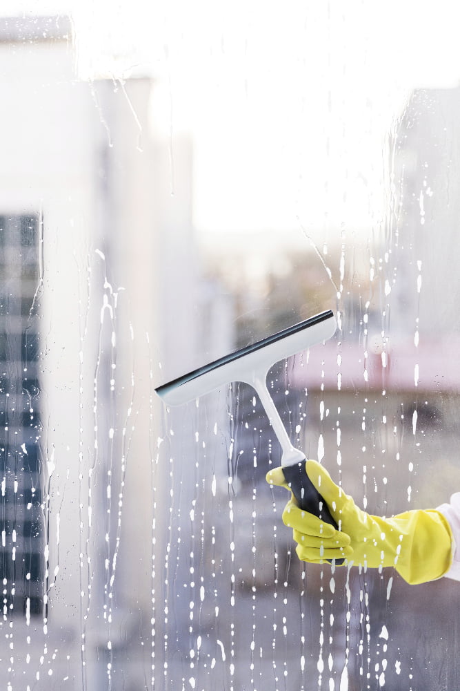cleaning-window